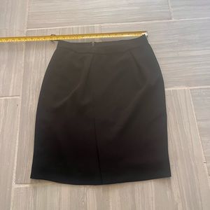 J.Crew black skirt for women size 2P